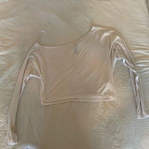 One shoulder long sleeve crop top
